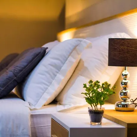 Peninsula Luxury Gostinjska kuća